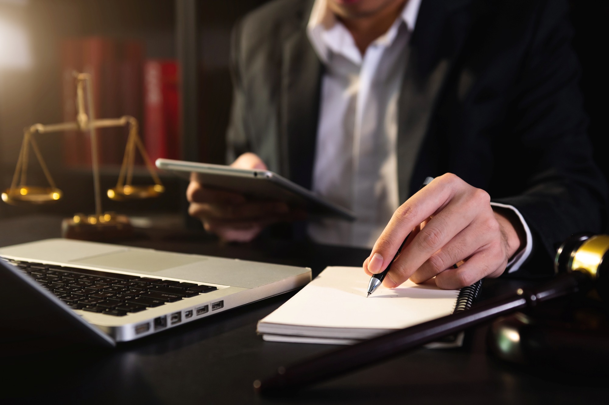 Franchise Growth Strategy from a Lawyer: Scaling Without Losing Brand Consistency